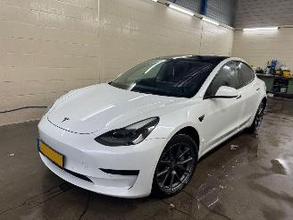 Schadeauto Tesla Model 3 Standard RWD Plus 60 kWh 2021/6