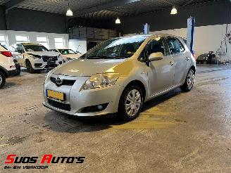Vaurioauto  passenger cars Toyota Auris 1.6 Aspiration Automaat 134.000 KM NAP! 2009/8