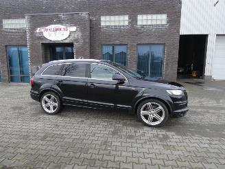 krockskadad bil auto Audi Q7 3.0 TDI q.Pro L+ 5+2 2010/1