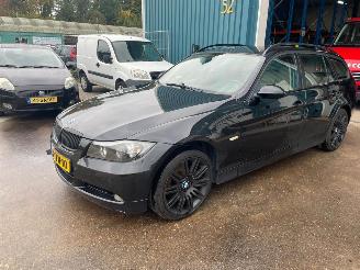 Vaurioauto  passenger cars BMW 3-serie 3 serie Touring (E91) Combi 320d 16V Edition Fleet (M47-D20(204D4)) [110kW] 2007/3