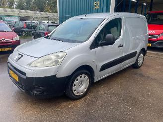 Avarii autoturisme Peugeot Partner Partner (GC/GF/GG/GJ/GK) Van 1.6 HDI 75 16V (DV6BUTED4(9HT)) [55kW] 2008/6