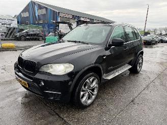Schadeauto BMW X5 3.0 xDrive35i 225KW Autom. Pano Clima Navi Camera High Executive 2011/6