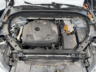 Volvo Xc-60 2.0 T6 186KW Autom. Pano Plug-in Hybrid AWD Plus Bright NAP picture 22