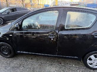 Toyota Aygo 1.0-12V 50KW Airco 5-Drs Now NAP picture 13