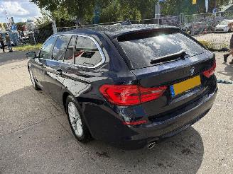 Schadeauto BMW 5-serie 520D 140KW Autom. High Executive Clima Navi Xenon Camera 2019/1