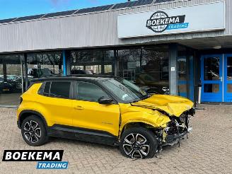 Schadeauto Jeep Avenger Summit 54 kWh Carplay Navigatie Camera LED Keyless ACC 2024/3