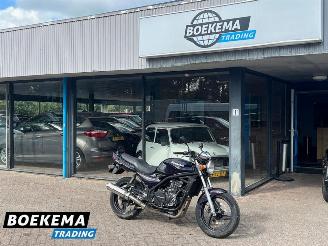 dommages motocyclettes  Kawasaki ER - 5 Sportuitlaat 2001/6