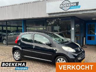 škoda osobní automobily Peugeot 107 1.0-12V Sublime Airco 5-Deurs 2010/4