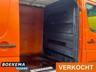 Volkswagen Crafter 35 2.0 TDI 140PK Highline Navi Climate Cruise PDC picture 22