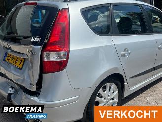 Hyundai I-30 CW 1.6i i-Motion Climate Cruise Trekhaak picture 8