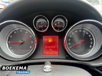 Opel Insignia 2.0 T Sport 4x4 250PK Aut Navi Climate Stoelver. picture 19