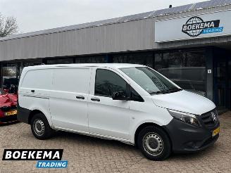 Schade bestelwagen Mercedes Vito 111 CDI Lang 3-Persoons Navi Airco Cruise 2019/7