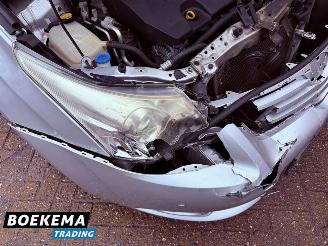 Toyota Avensis wagon 1.8 VVTi Navigatie Camera Climate Cruise picture 11