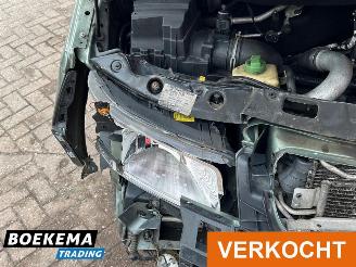 Volkswagen Transporter 2.5 TDI 340 DC 5-Pers 174PK DSG Leer Navi Airco Cruise PDC Trekh. picture 11