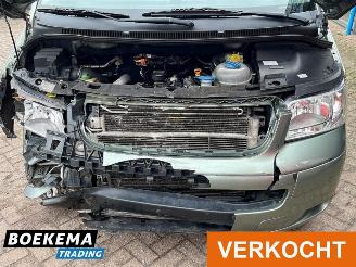 Volkswagen Transporter 2.5 TDI 340 DC 5-Pers 174PK DSG Leer Navi Airco Cruise PDC Trekh. picture 10