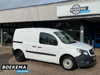 damaged commercial vehicles Mercedes Citan 108 CDI Schuifdeur Trekhaak 2018/12