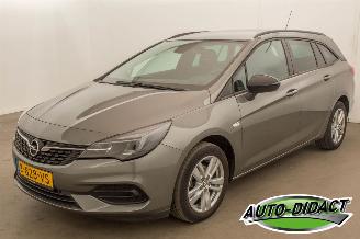 Avarii scootere Opel Astra Sport Tourer 1.2 Edition 2021/3