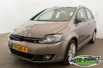 uszkodzony samochody osobowe Volkswagen Golf plus 1.4 TSI Highline Clima Camera 2010/6