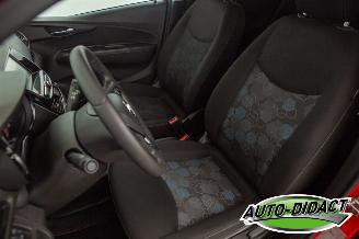 Opel Karl 1.0 Rocks Automaat 27.012 km Airco Online Edition picture 25