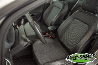 Opel Corsa 1.4-16V Cosmo picture 24