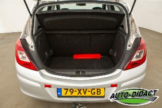 Opel Corsa 1.4-16V Cosmo picture 36