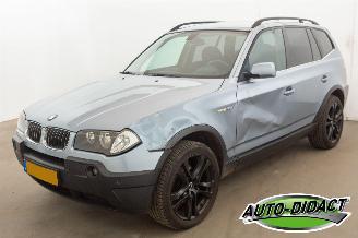 Schadeauto BMW X3 2.5i Automaat Clima 2005/7