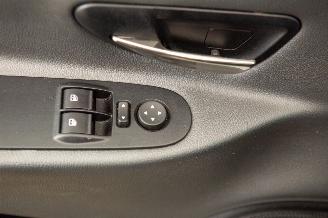 Lancia Ypsilon 0.9 TwinAir Automaat 127.914 km Airco Gold picture 9