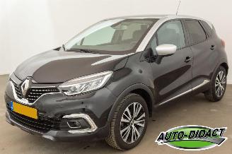 Schadeauto Renault Captur 1.2 TCe INITIALE PANO Leder Camera Clima Navi 2018/6