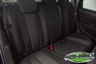 Peugeot 308 1.6 BlueHDi Clima Navi Camera Feline picture 20