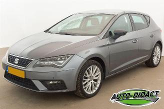 uszkodzony samochody osobowe Seat Leon 1.4 TGI Style Navi Clima Camera 2017/3