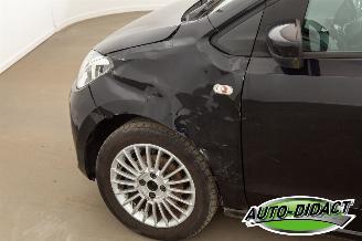 Volkswagen Up! 1.0 high up! Airco Stoelverwarming picture 23