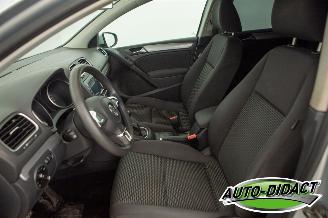 Volkswagen Golf 1.6 TDI Navi Clima picture 24