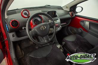 Toyota Aygo 1.0-12V Automaat Airco Aspiration Red Navigator picture 21