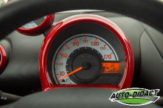 Toyota Aygo 1.0-12V Automaat Airco Aspiration Red Navigator picture 6