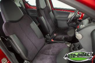 Toyota Aygo 1.0-12V Automaat Airco Aspiration Red Navigator picture 16