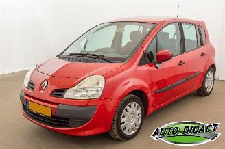 škoda osobní automobily Renault Grand-modus 1.2 TCE Airco Expression 2009/10