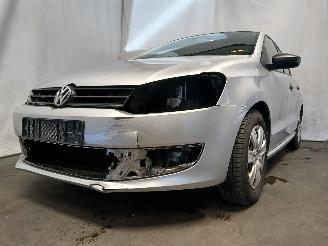 Vaurioauto  passenger cars Volkswagen Polo Polo V (6R) Hatchback 1.2 12V (CGPB(Euro 5)) [44kW]  (06-2009/05-2014)= 2012/11