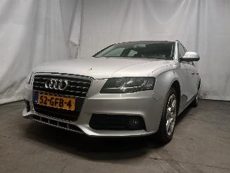 krockskadad bil auto Audi A4 A4 Avant (B8) Combi 2.0 TDI 16V (CAGA) [105kW]  (04-2008/12-2015) 2008/6