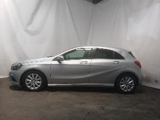 Mercedes A-klasse A (W176) Hatchback 1.8 A-180 CDI 16V (OM651.901(Euro 5)) [80kW]  (06-2=
012/10-2014) picture 4