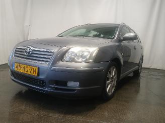Unfallwagen Toyota Avensis Avensis Wagon (T25/B1E) Combi 1.8 16V VVT-i (1ZZFE) [95kW]  (04-2003/1=
1-2008) 2003/9