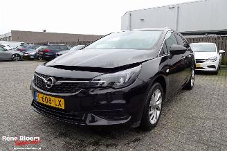 schade Opel Astra Sports 1.2 Business Elegance 131pk
