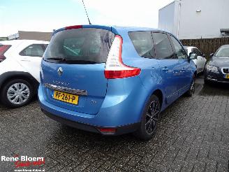 schade Renault Scenic 1.2 TCE Privilege 7persoons 116pk