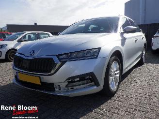 uszkodzony samochody osobowe Skoda Octavia 1.0 TSI Combi Business 110pk Edition 2021/9
