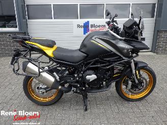 damaged motor cycles QJMotor SRT 800 SX  2025/3
