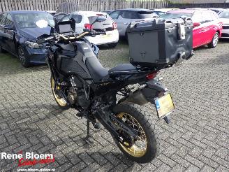 Honda  CRF 1100 Africa Twin DCT picture 6