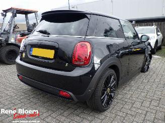 Auto incidentate Mini  Mini Electric Camden Edition Automaat 33kWh 2023/8