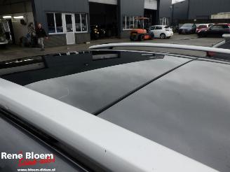 Peugeot 207 1.6 VTI XS Premiere 120pk picture 8