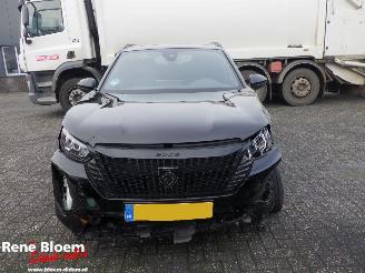 Peugeot e-2008 EV Allure 54kwh 156pk picture 3