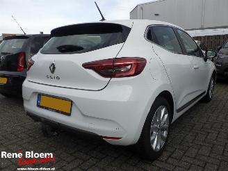 krockskadad bil auto Renault Clio 1.0 TCE Intens 5drs Navi 2021/10