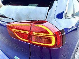 Kia e-Niro 64kWh 204pk aut DynamicPlusl - nap - schuifdak - carplay - keyless - stuurverw - front + line assist picture 95